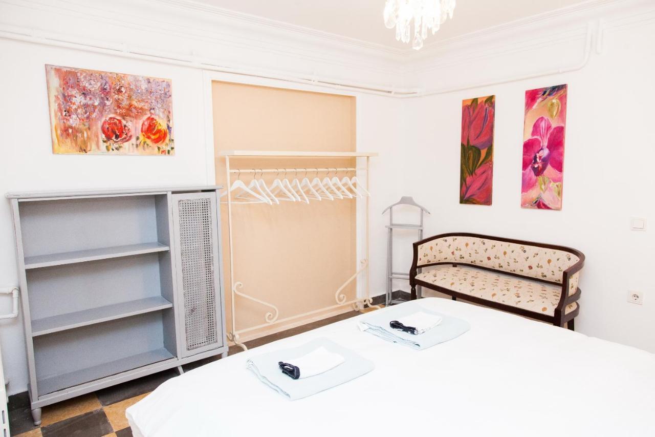 Chic Charming Central Athens Apt. Zewnętrze zdjęcie